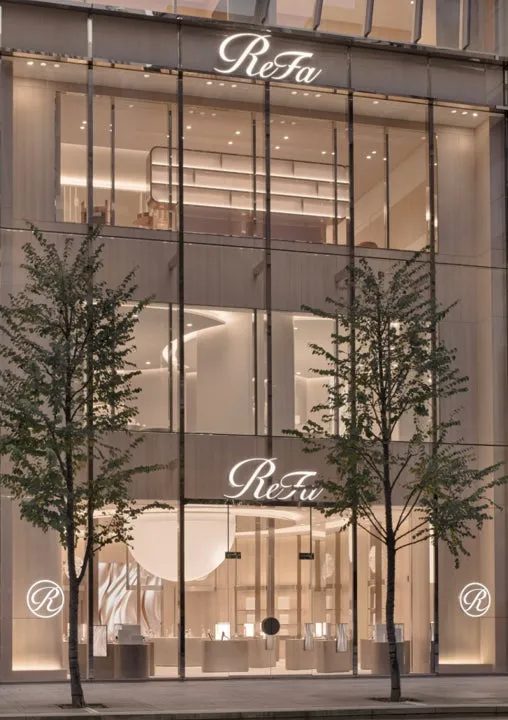 ReFa GINZAの洗練された外観