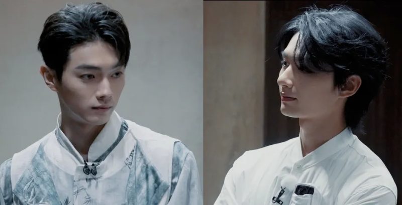 2人の男性のポートレート。左側の男性は白いシャツに水色の模様が入った服を着ており、右側の男性は白いシャツを着ています。